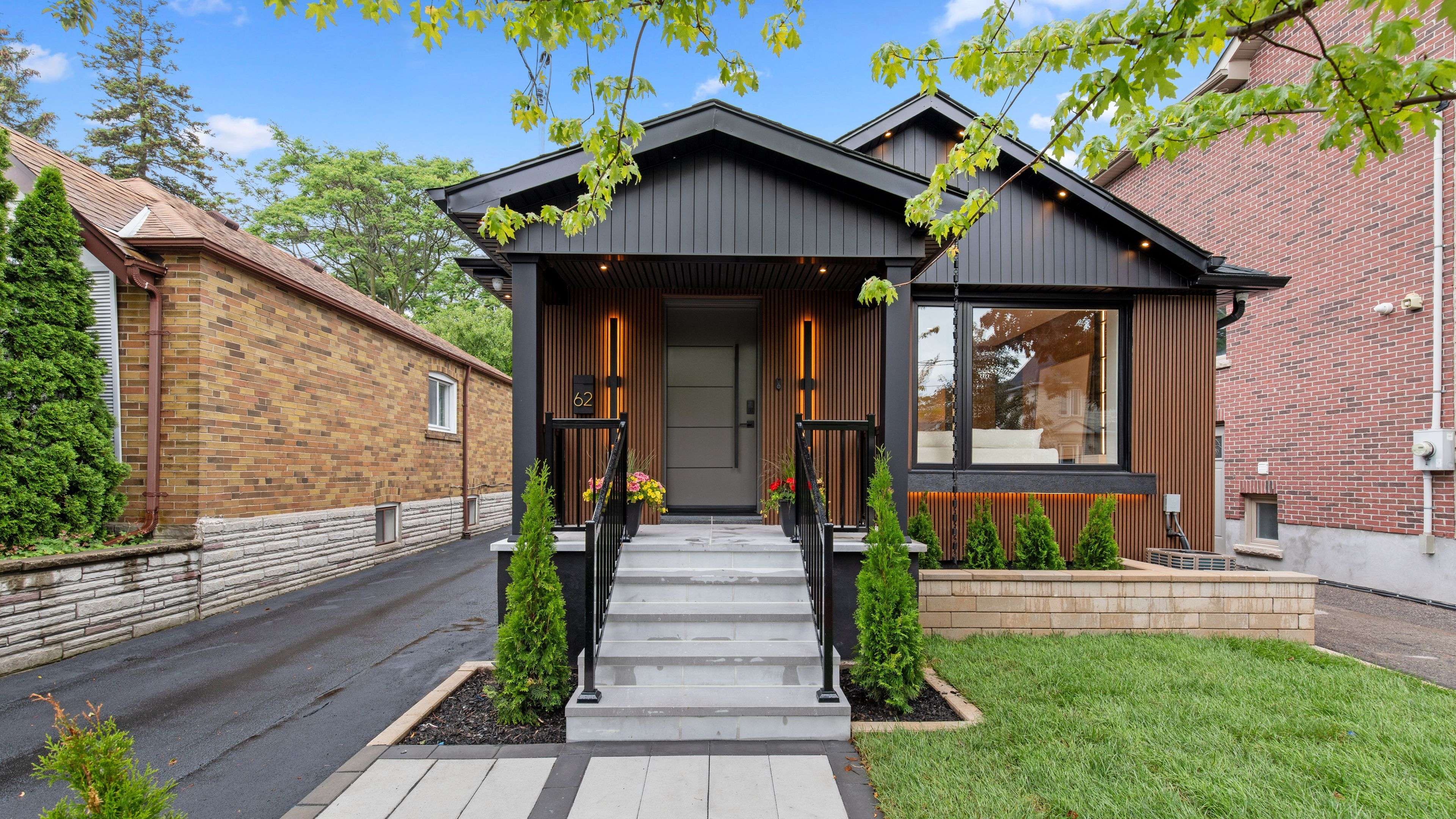 62 Northridge AVE, Toronto E03, ON M4J 4P2