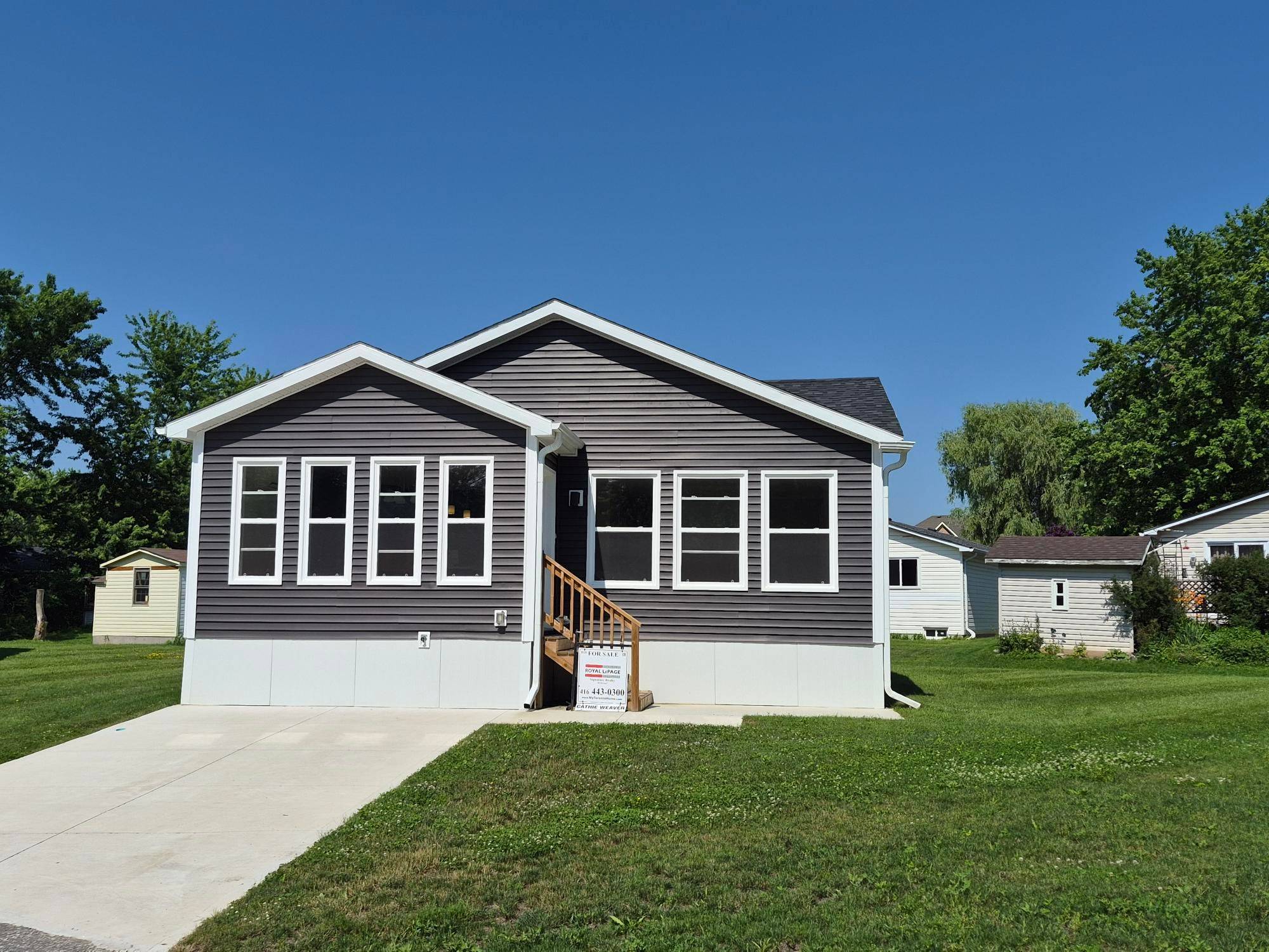 18 Briar Wood PL, Innisfil, ON L0L 1L0