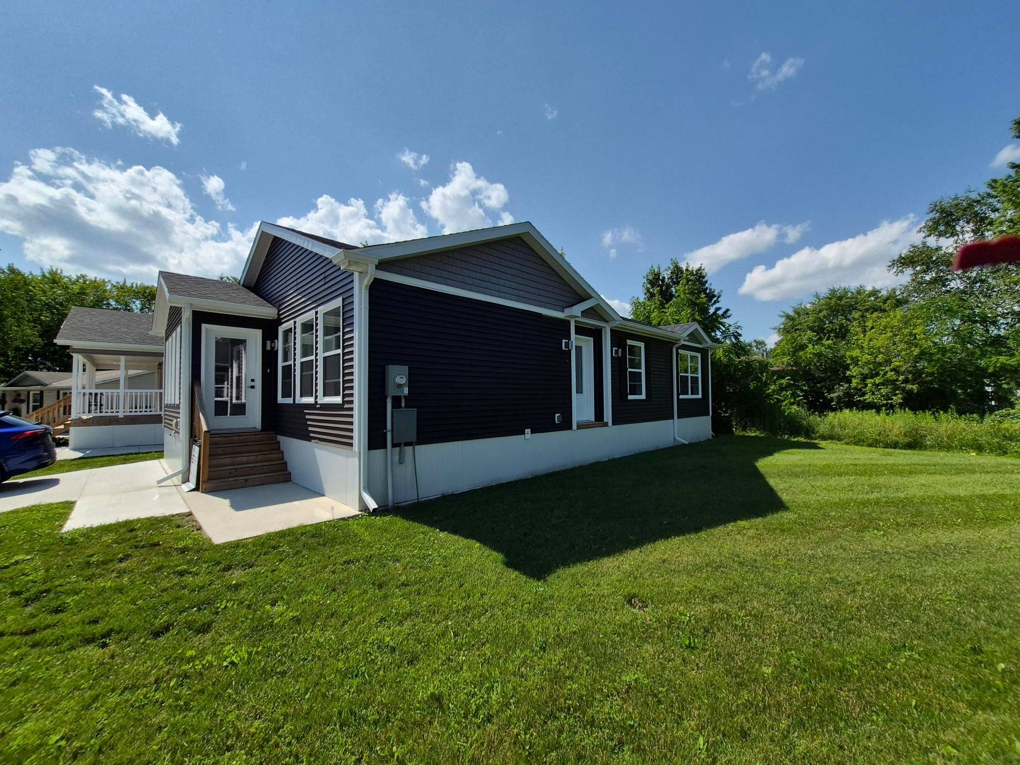 14 Briarwood PL, Innisfil, ON L0L 1L0