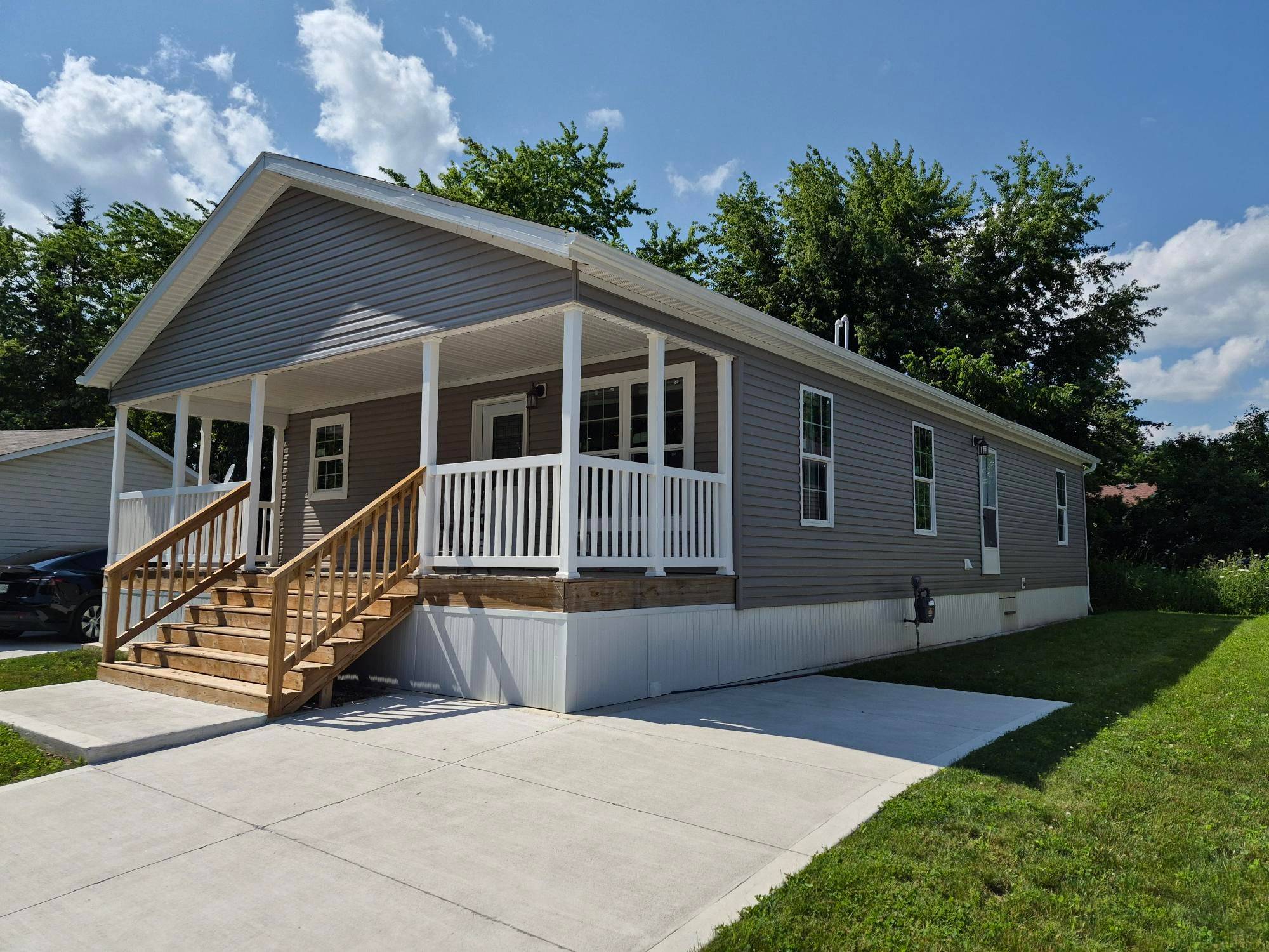 12 Briarwood PL, Innisfil, ON L0L 1L0