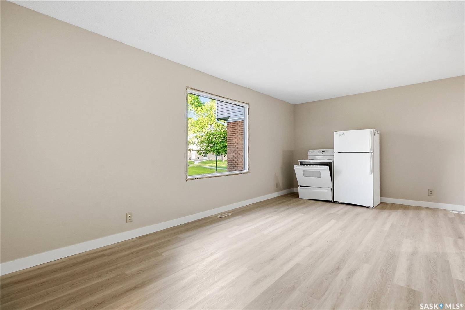 4134 Castle ROAD, Regina, SK S4S 6A4