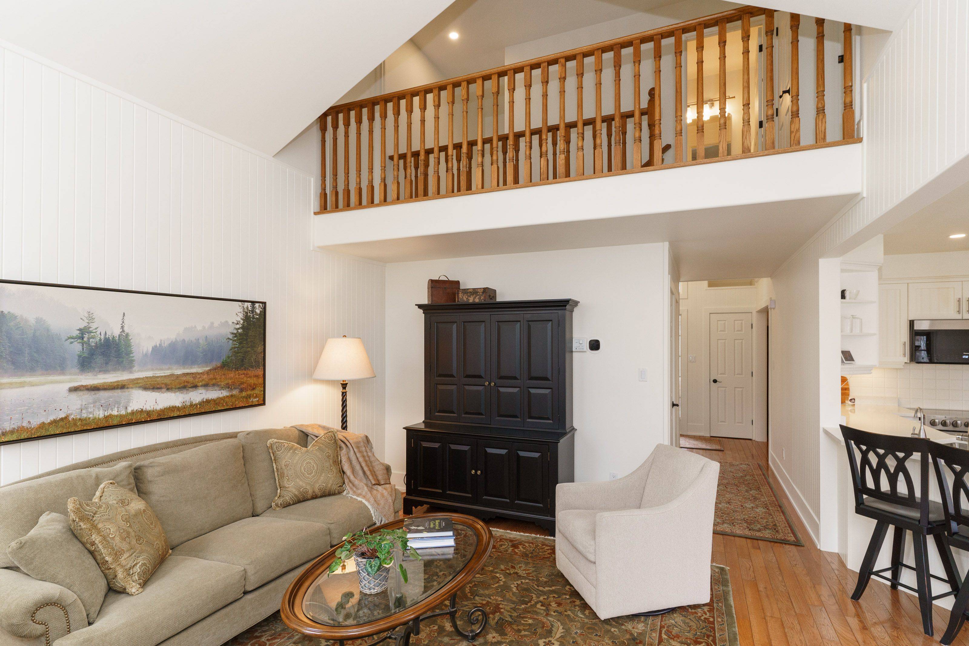 48 ESTATE DR, Muskoka Lakes, ON P0B 1J0
