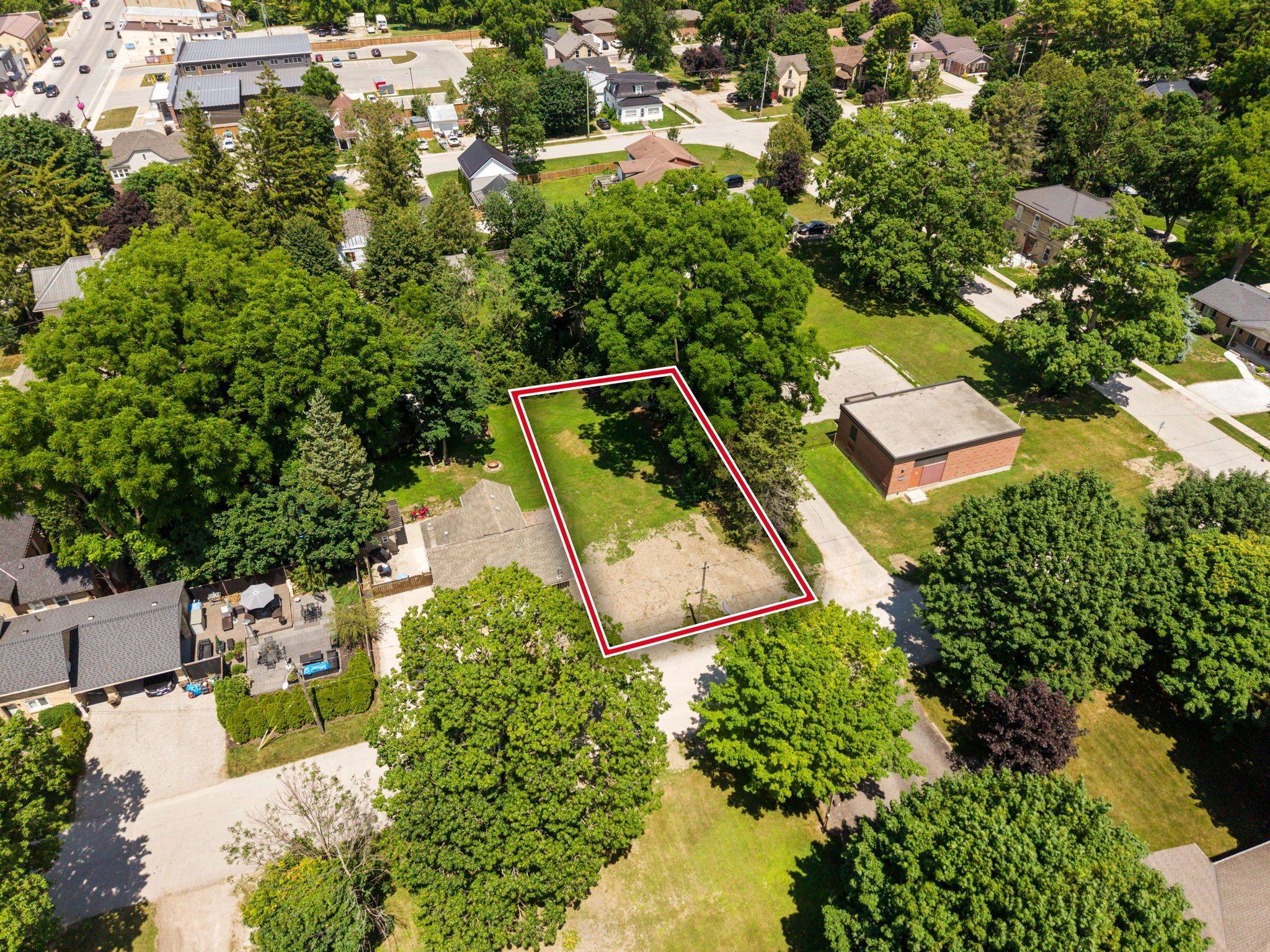 224 Roskeen ST, North Middlesex, ON N0M 2K0
