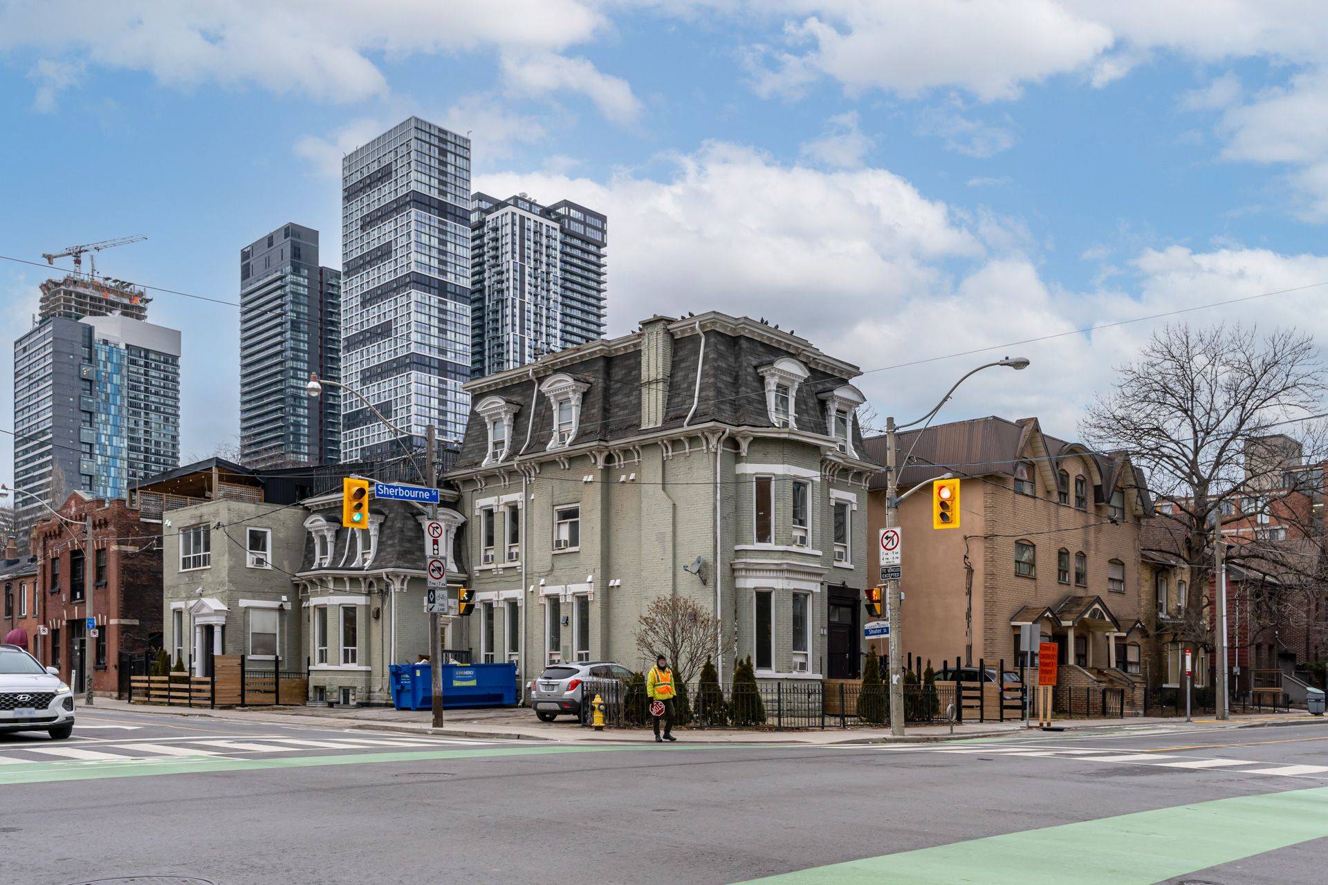 180 Sherbourne ST #103, Toronto C08, ON M5A 2R7