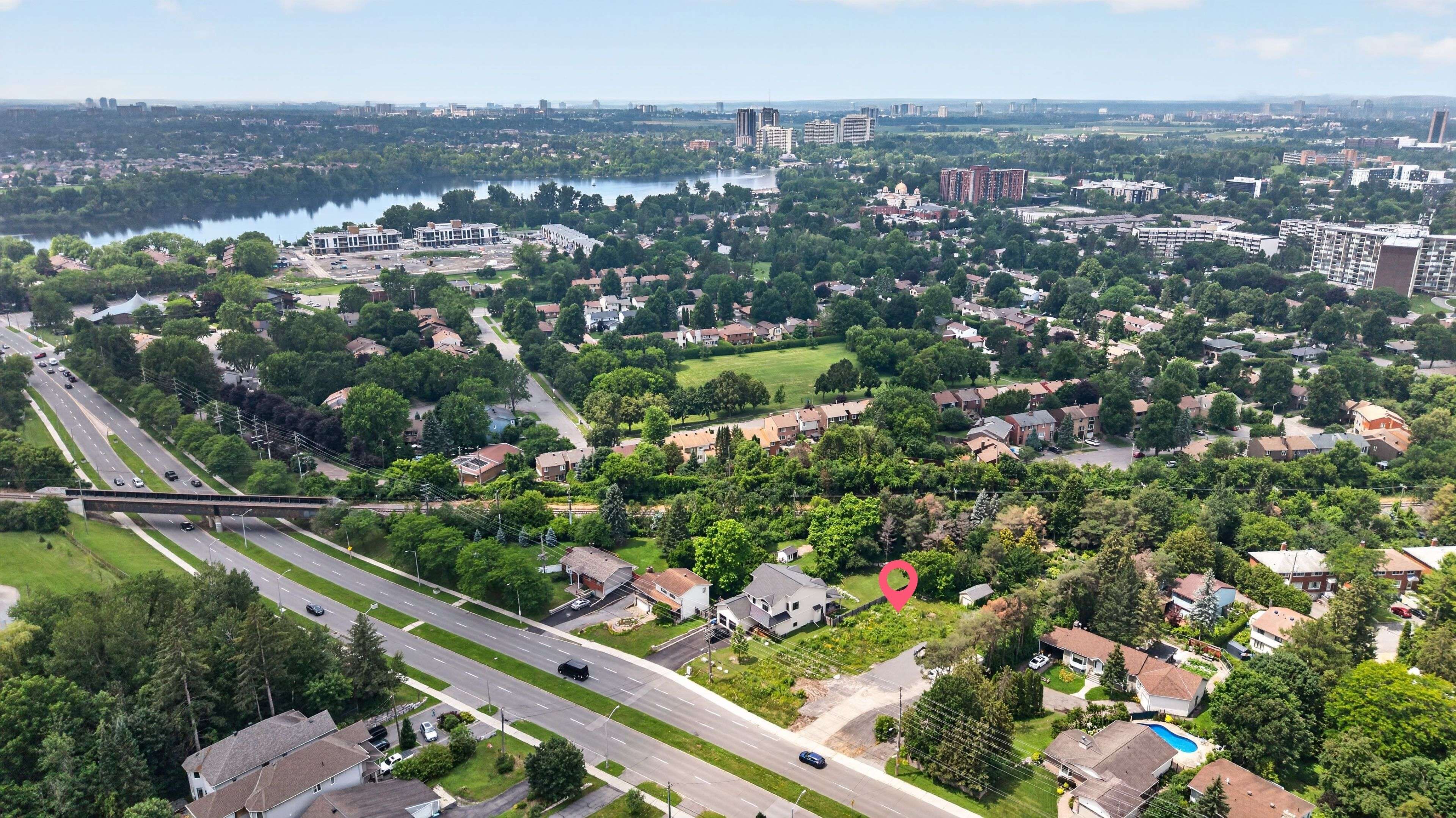 801 Walkley RD, Billings Bridge - Riverside Park And Area, ON K1V 6R6
