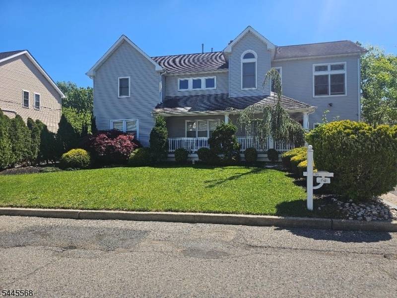 14 Dolan Ave, Aberdeen Twp., NJ 07747