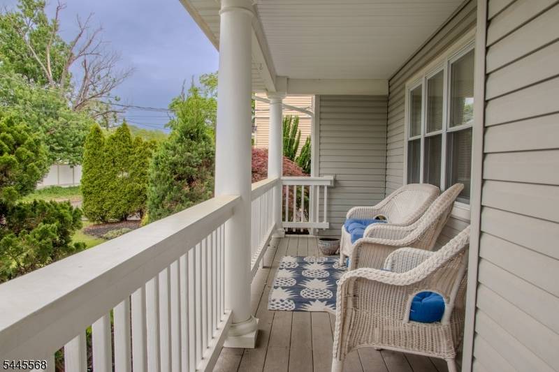14 Dolan Ave, Aberdeen Twp., NJ 07747