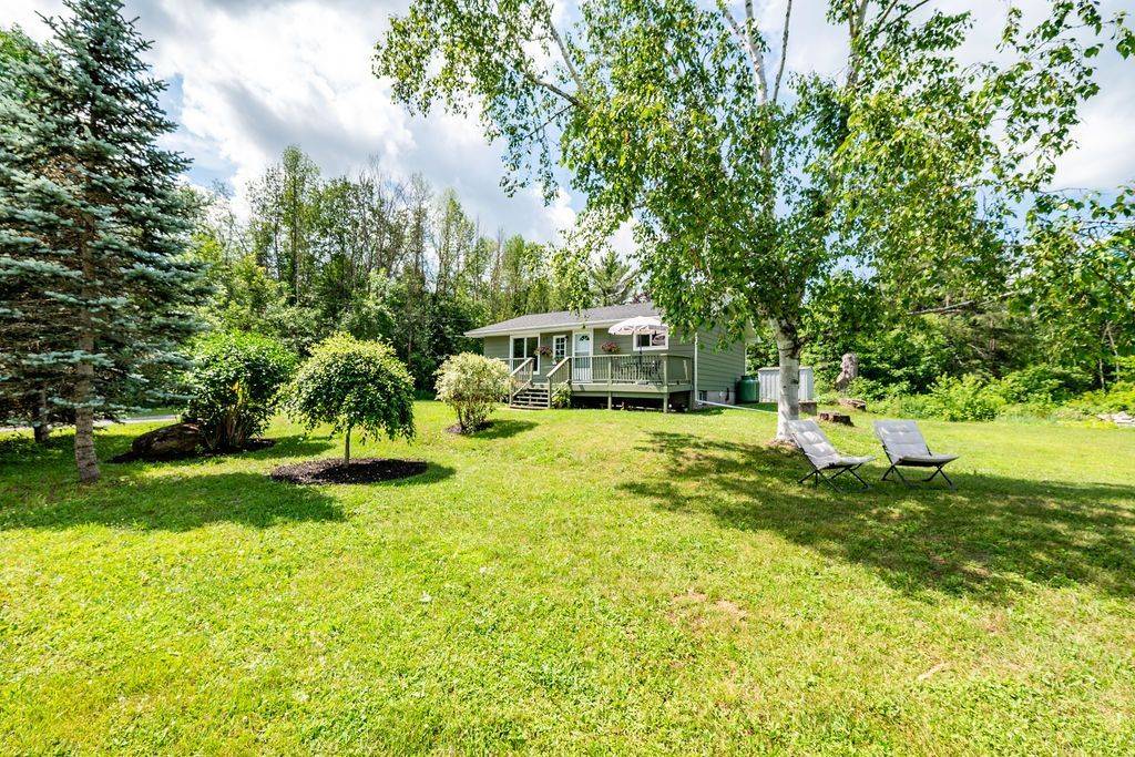 1369 B Greenwood RD, Whitewater Region, ON K8A 6W3