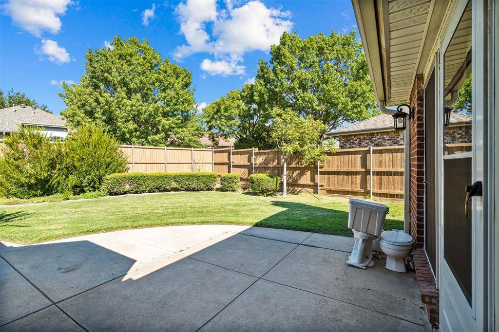 4219 Harvest Point Drive, Carrollton, TX 75010
