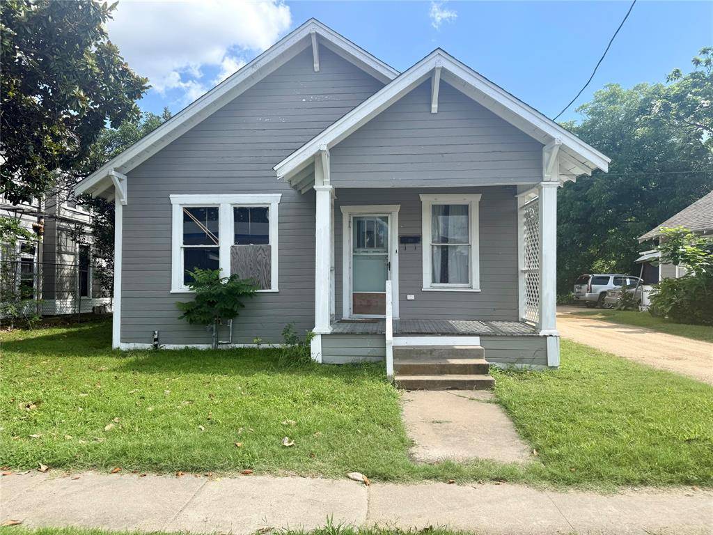 400 Live Oak Street, Marlin, TX 76661