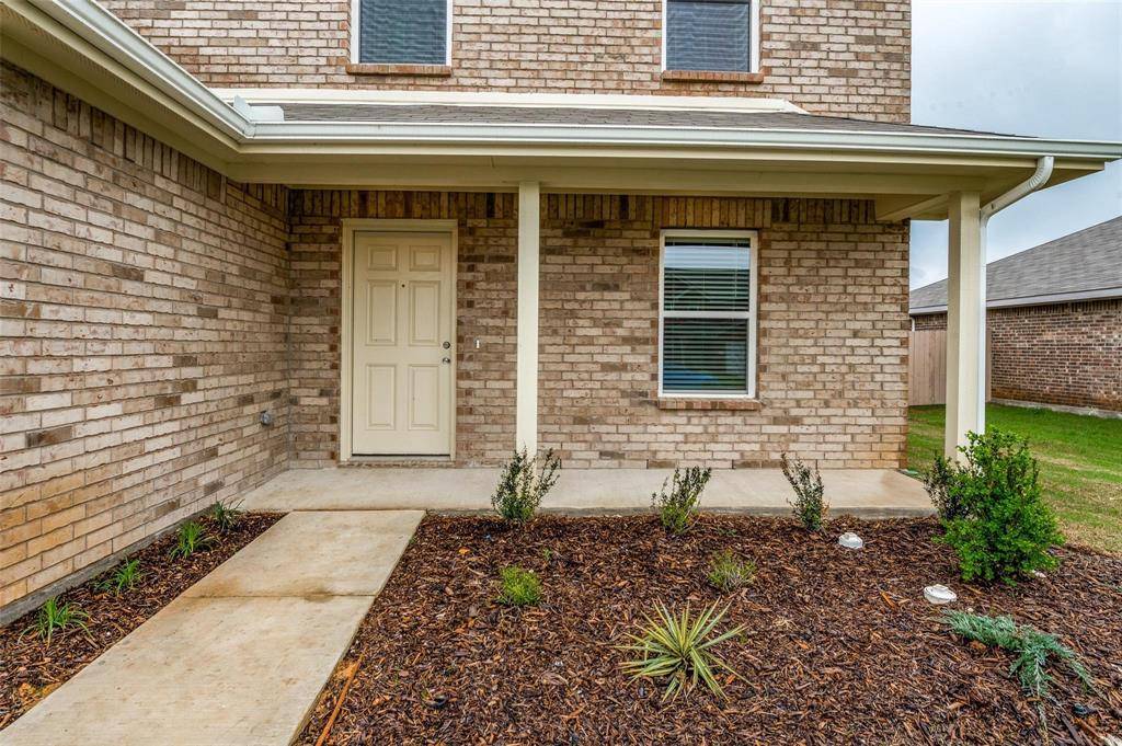3527 Chestnut Oak Drive, Dallas, TX 75253