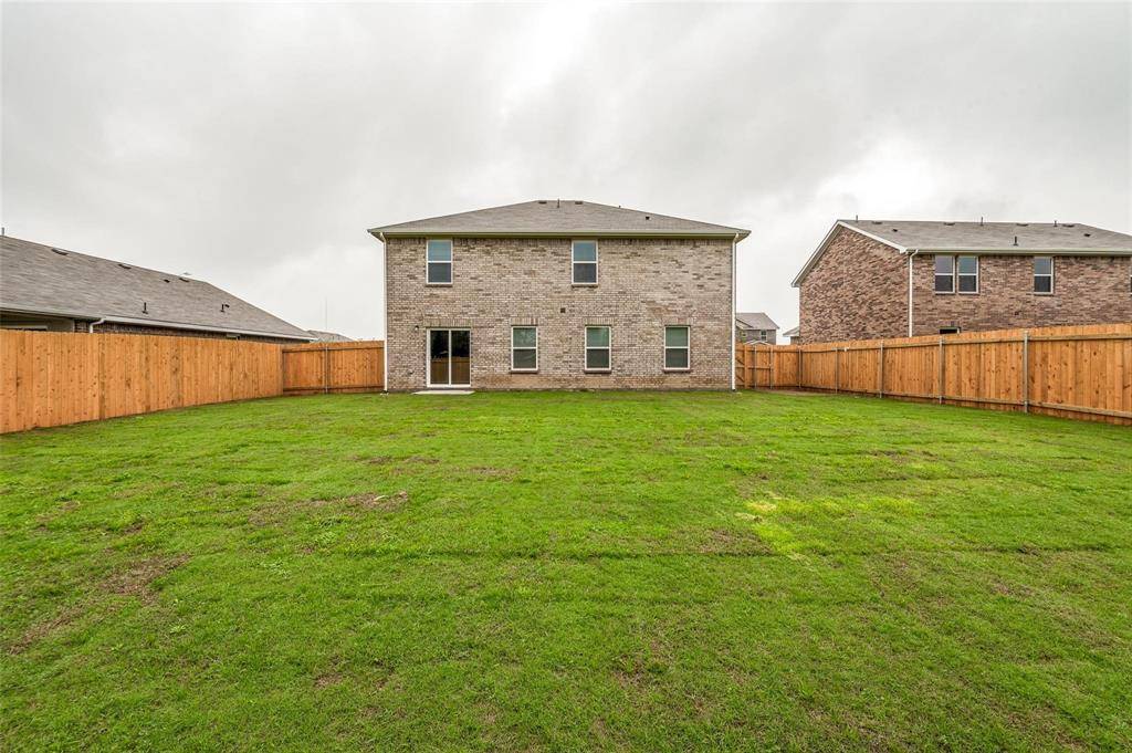 3527 Chestnut Oak Drive, Dallas, TX 75253