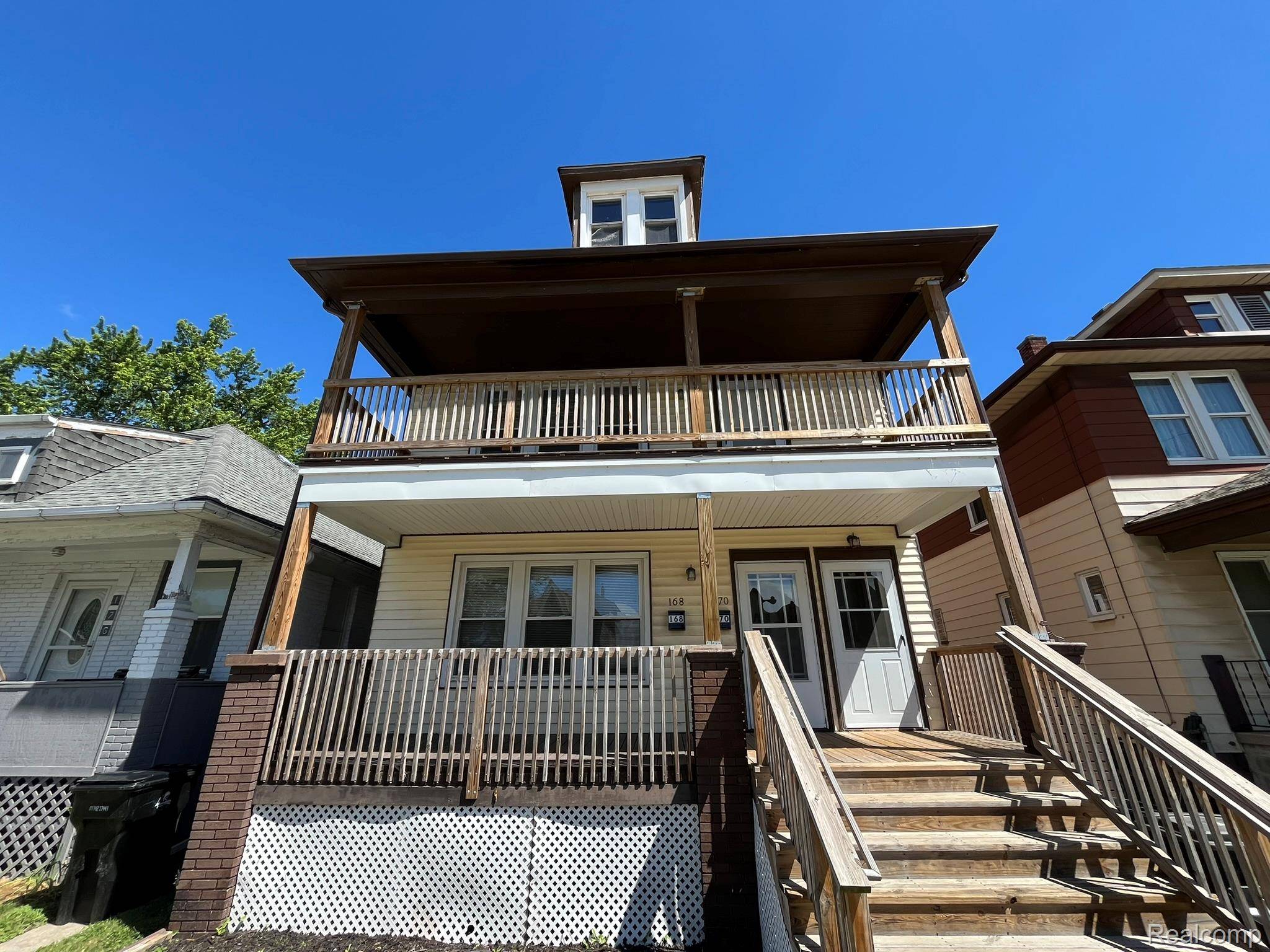 170 Bondie ST, Wyandotte, MI 48192