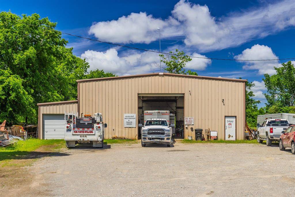 10806 FM 1570, Greenville, TX 75402