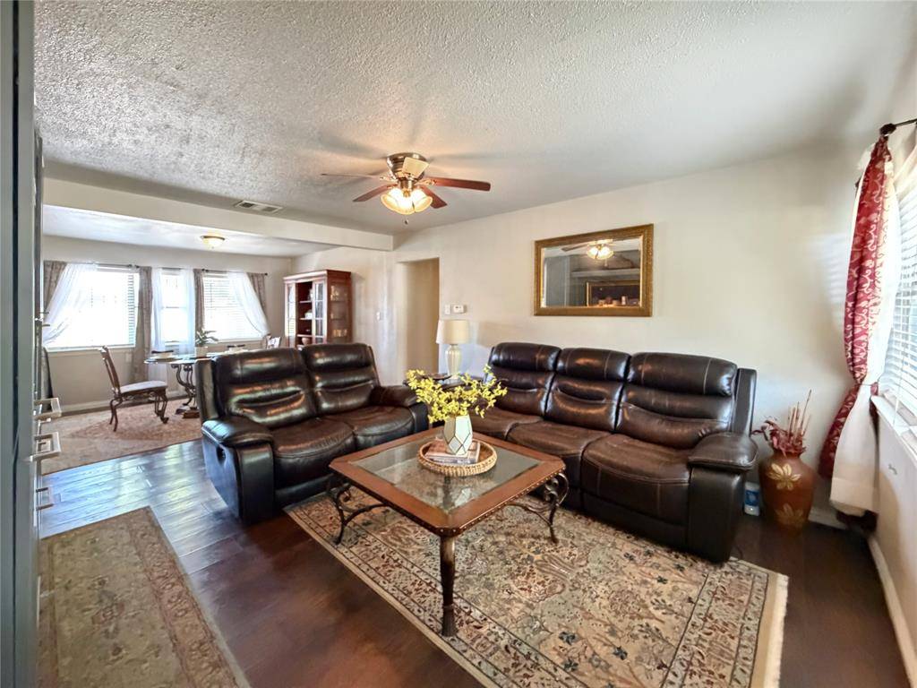 2243 Inca Drive, Dallas, TX 75216