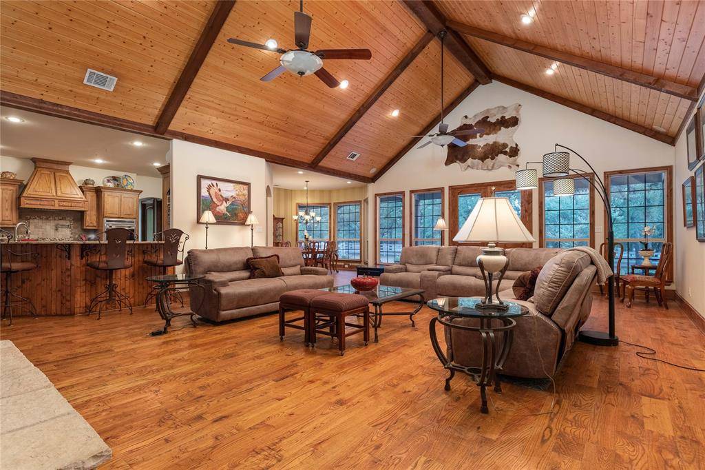 2702 Hidden Trails Road, Royse City, TX 75189