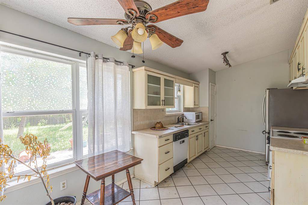 6504 Johnnie Street, Watauga, TX 76148