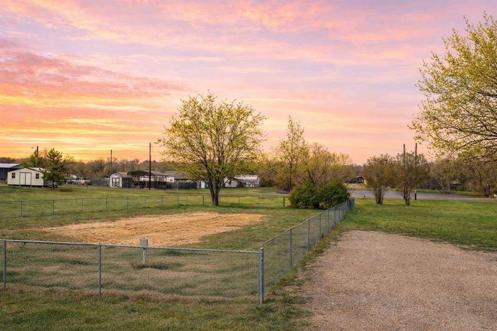 381 Cheyenne, Quitman, TX 75783