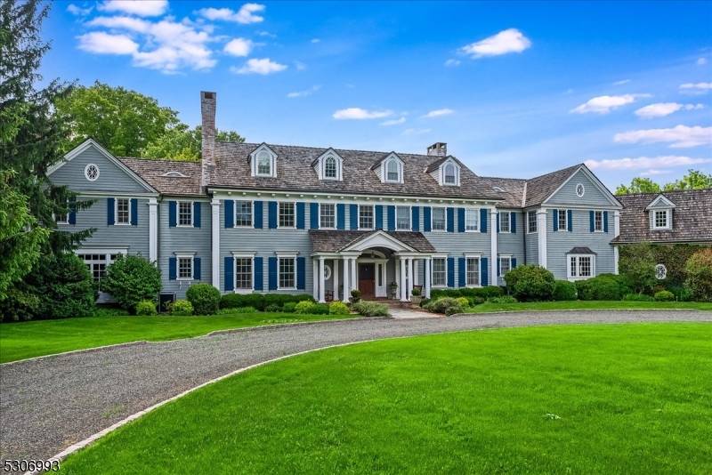 455 Long Ln, Bedminster Twp., NJ 07931