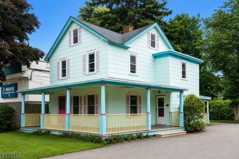 23 Morristown Rd, Bernardsville Boro, NJ 07924