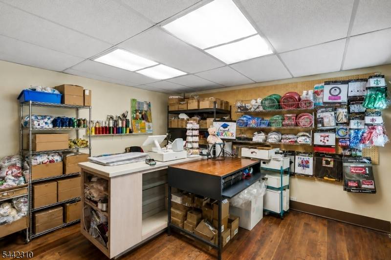 23 Morristown Rd, Bernardsville Boro, NJ 07924