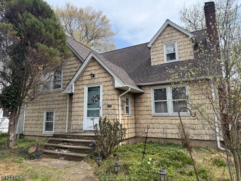 635 Rockview Ave, North Plainfield Boro, NJ 07063