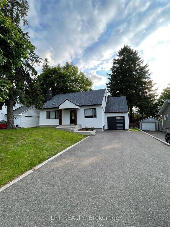 2112 Alta Vista DR, Alta Vista And Area, ON K1H 7L8