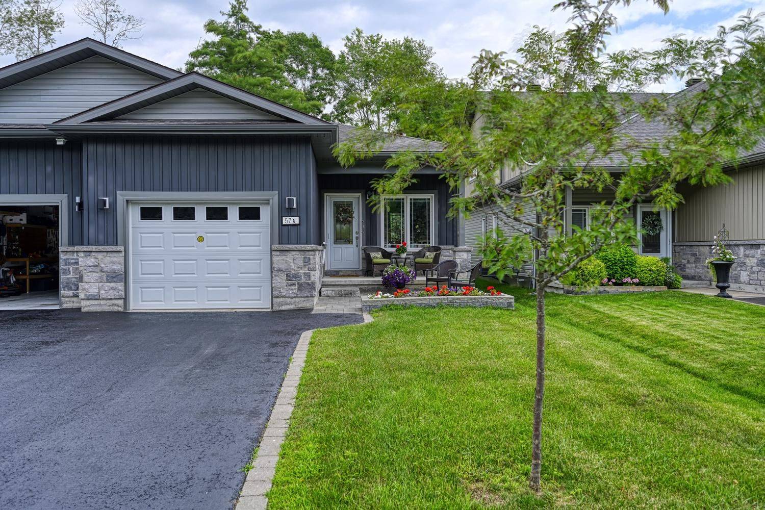 57 A Centre ST, Brockville, ON K6V 0C9