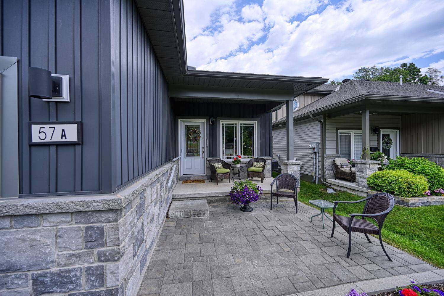57 A Centre ST, Brockville, ON K6V 0C9