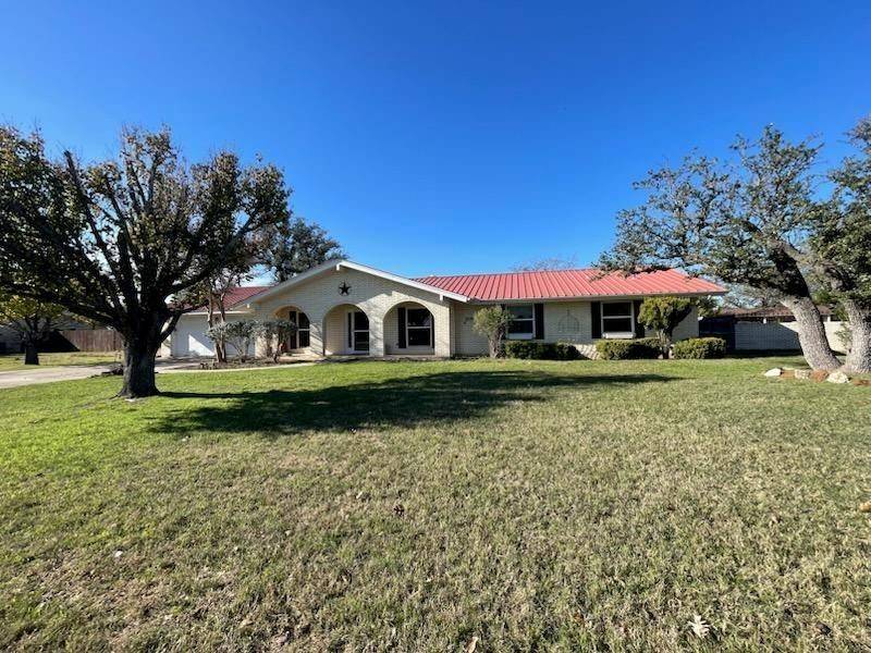 104 Skipcha Trail, Lampasas, TX 76550