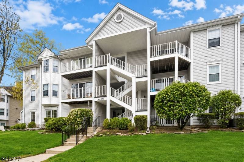 972 Juniper Way, Mahwah Twp., NJ 07430
