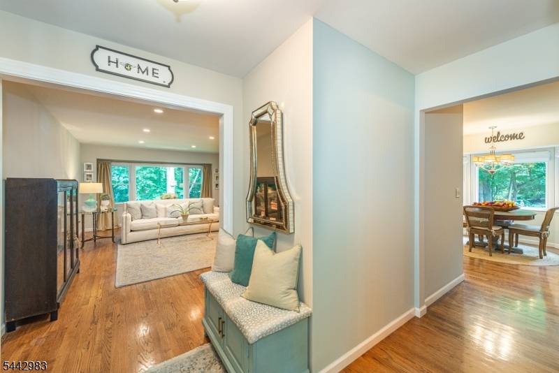 17 HILLCREST DR, Randolph Twp., NJ 07869