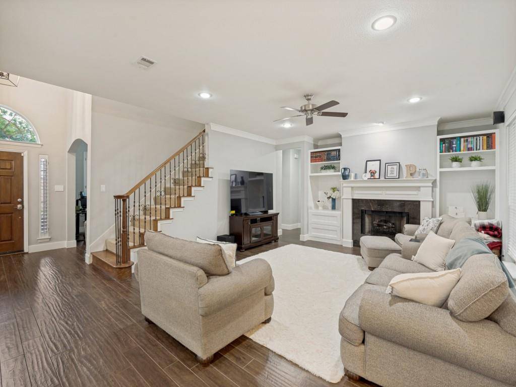 2005 Saint Pierre Drive, Carrollton, TX 75006