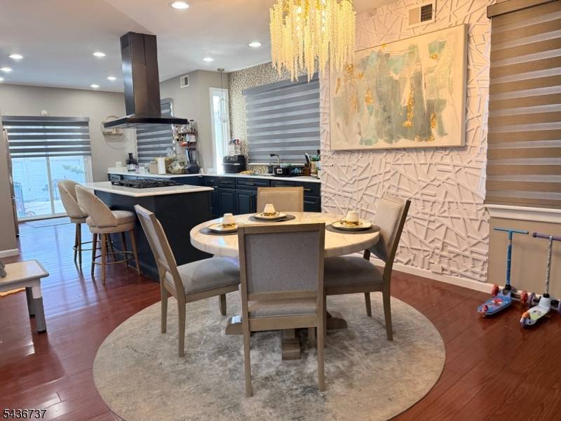 620 Park Ave, Elizabeth City, NJ 07208