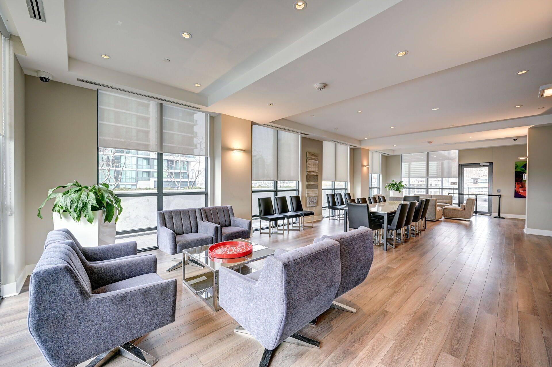 3975 Grand Park DR #1302, Mississauga, ON L5B 4M6