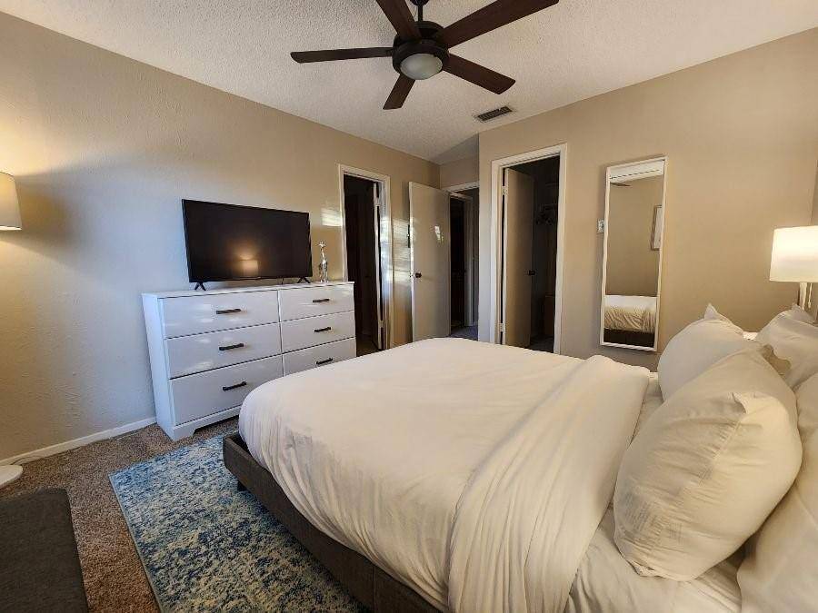 1100 Riverchase Lane #209, Arlington, TX 76011