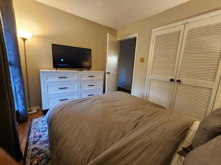 1100 Riverchase Lane #209, Arlington, TX 76011