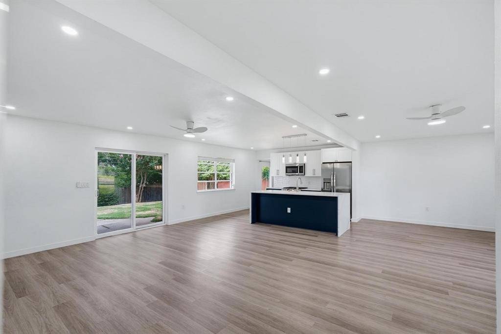 12607 Gaslite Circle, Farmers Branch, TX 75234
