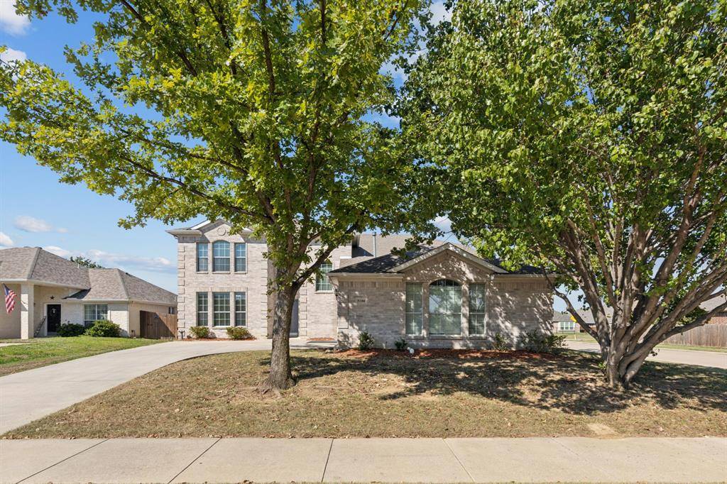 5100 Brookside Drive, Denton, TX 76226