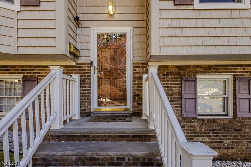1454 S End Pkwy, Plainfield City, NJ 07060