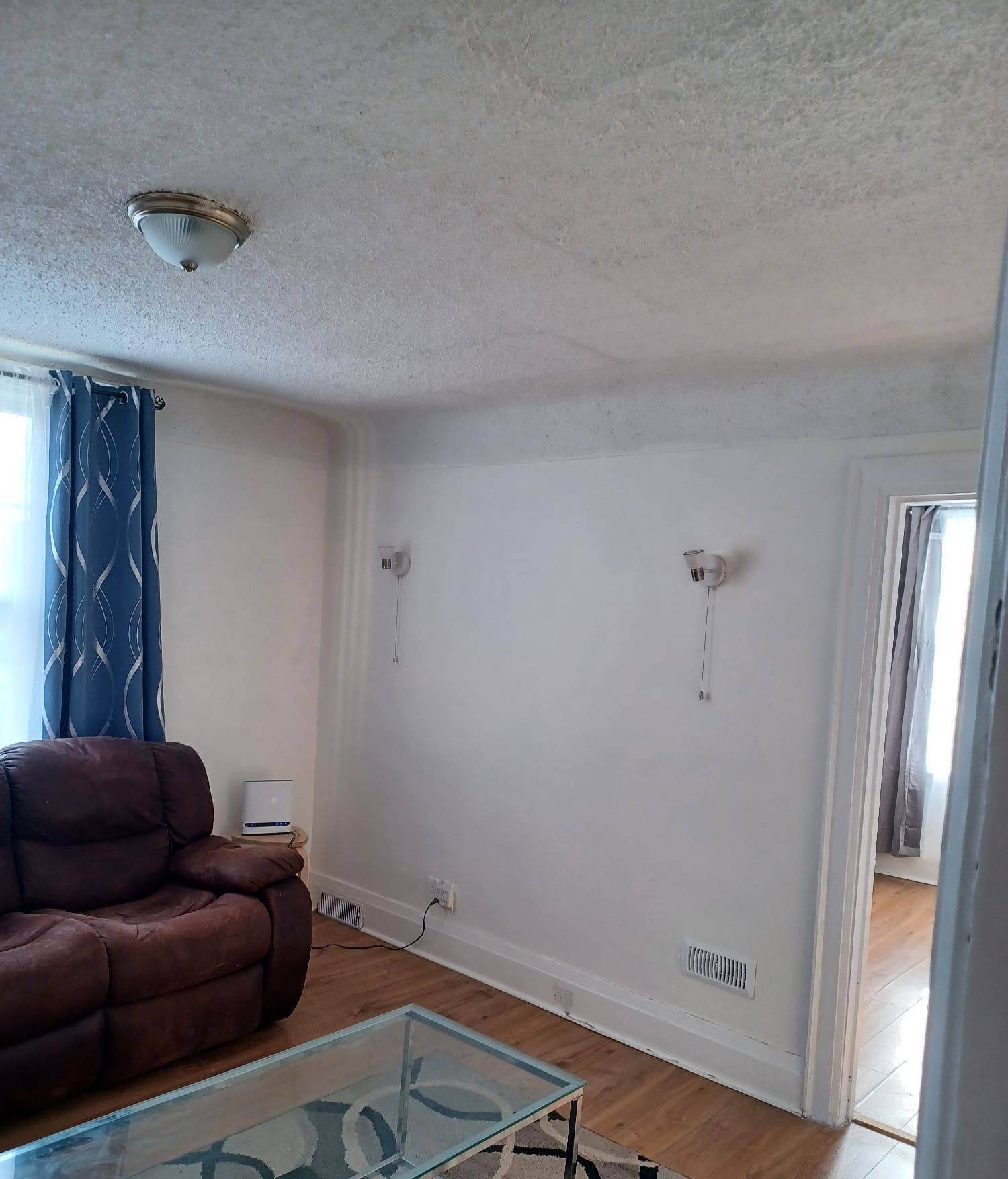 4 Rosemont AVE, Hamilton, ON L8L 6M4