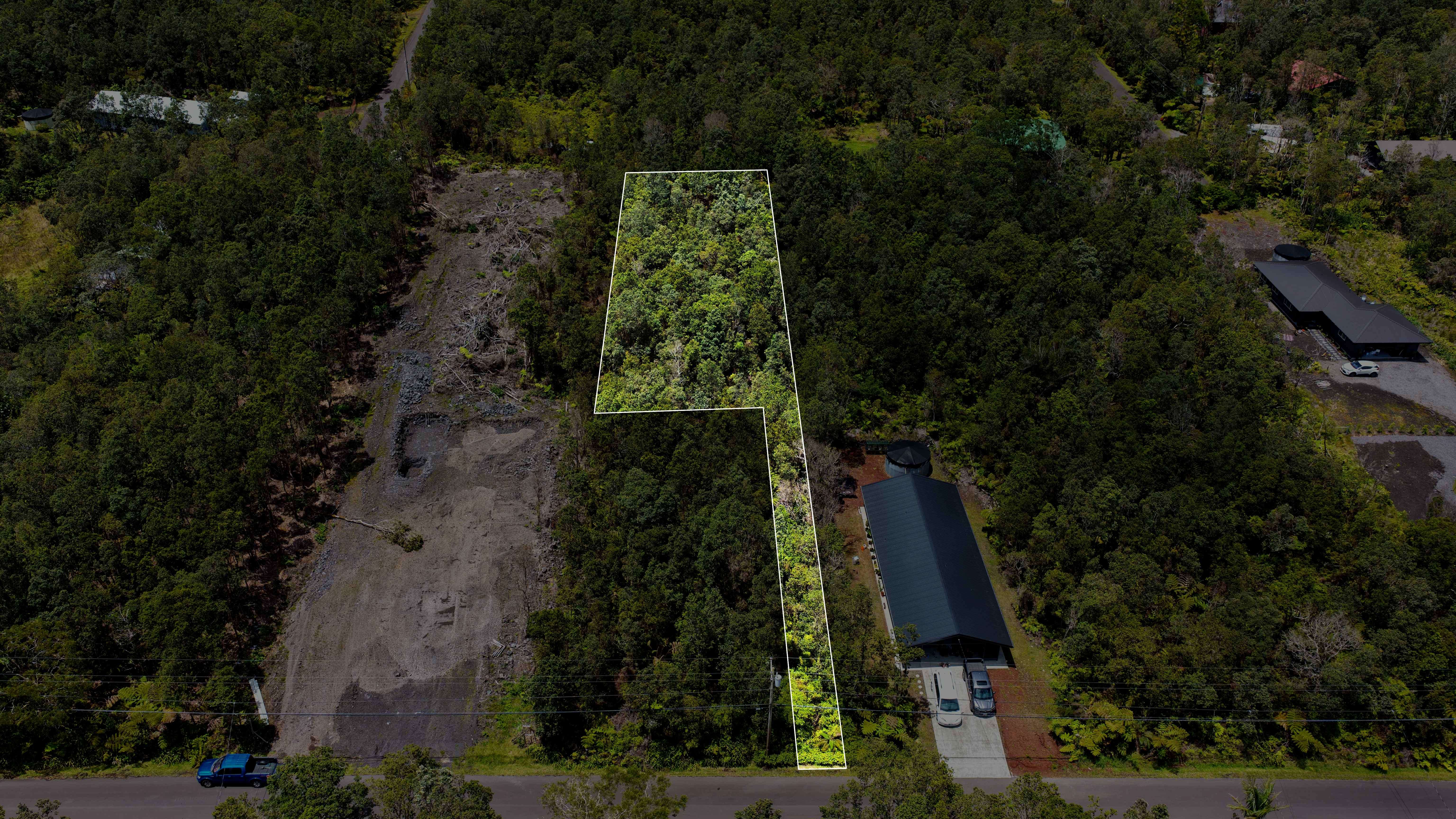 LIONA ST, Volcano, HI 96785