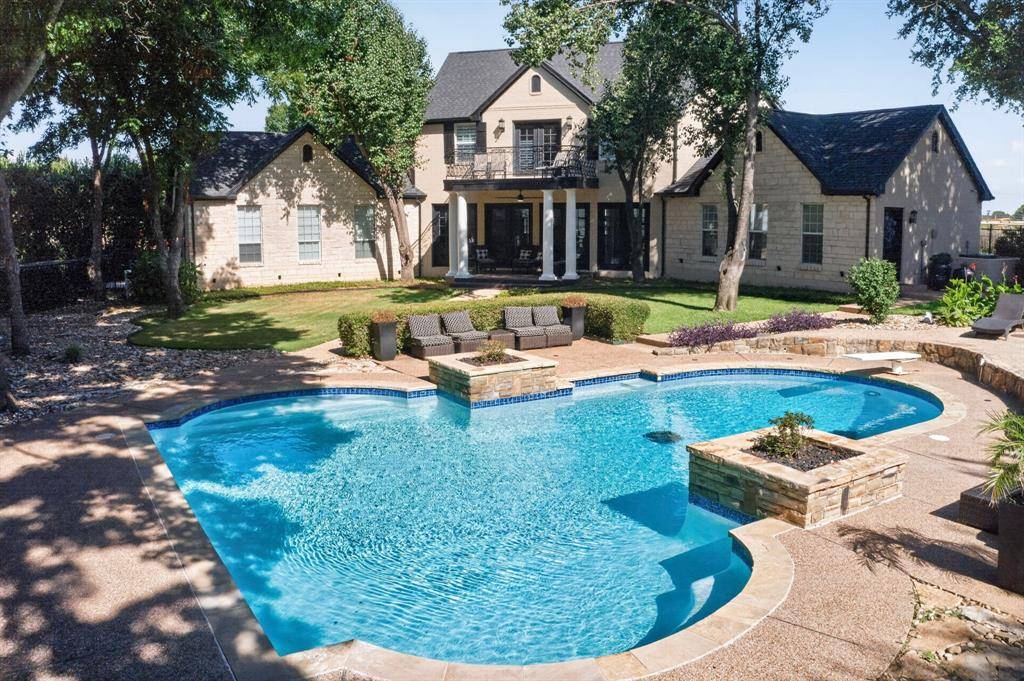 6130 Grauton Drive, Mansfield, TX 76063