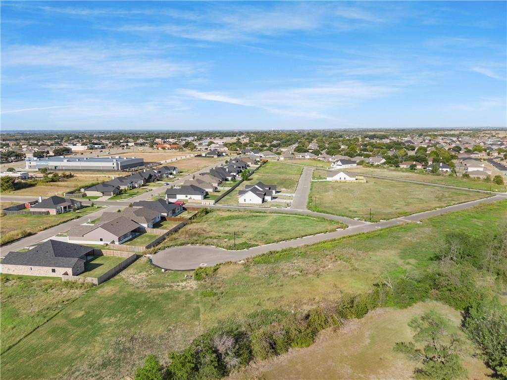 10912 Granada Drive, Waco, TX 76708