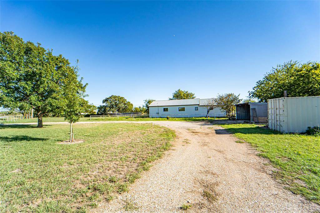 701 Fm 209 E, Woodson, TX 76491