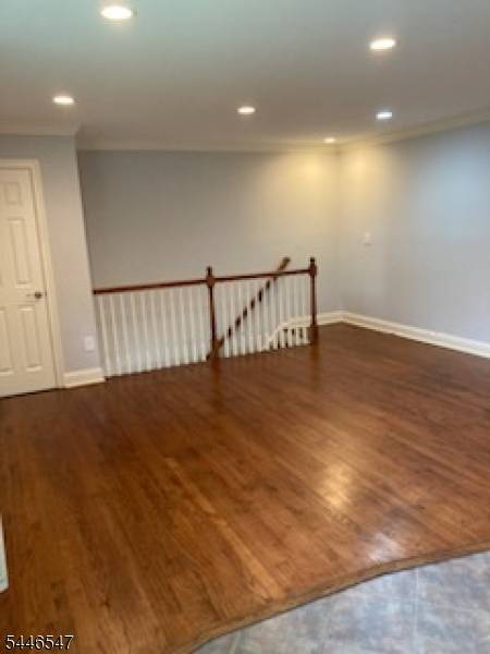 711 Washington Dr, Ramsey Boro, NJ 07446