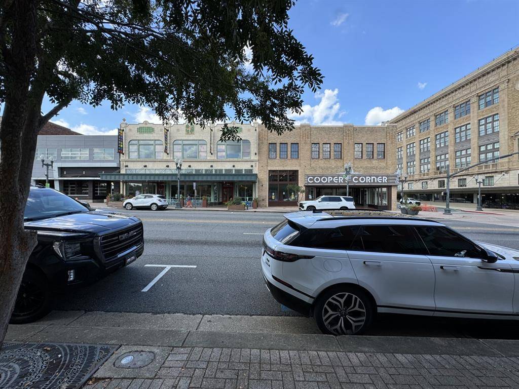 705 Texas Street, Shreveport, LA 71101