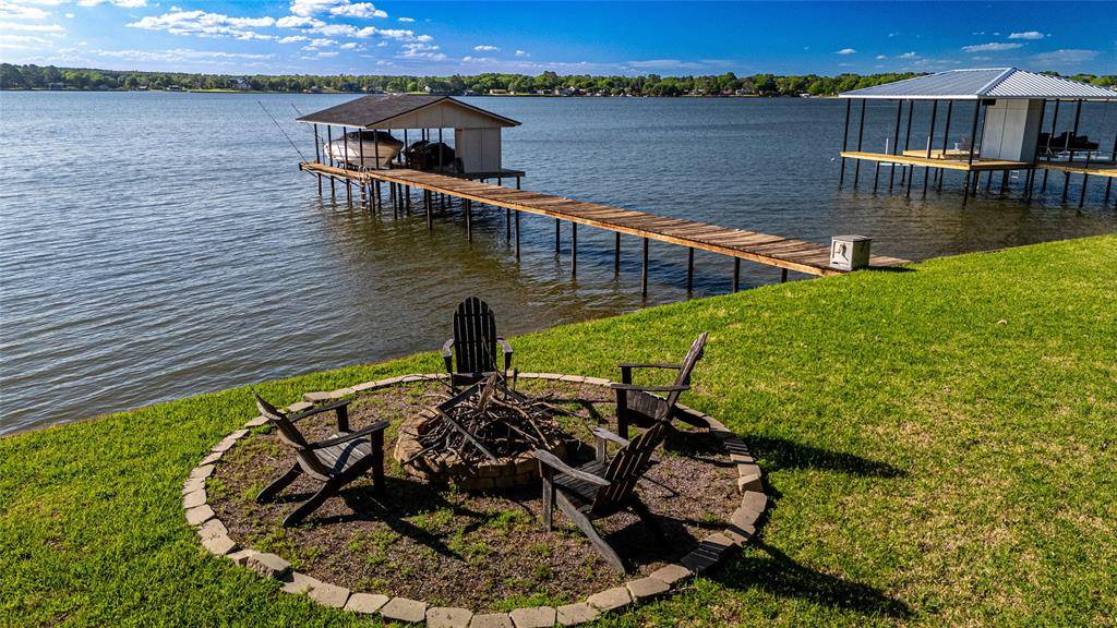 124 Shoreline Circle, Malakoff, TX 75148