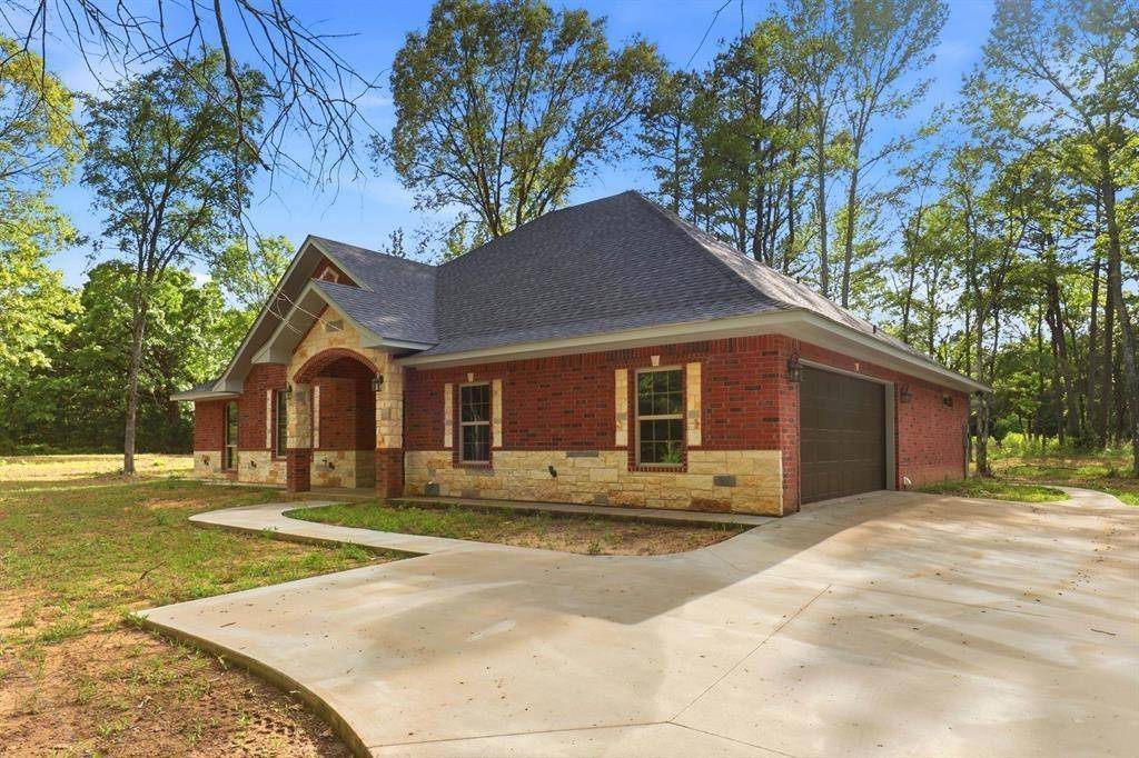437 County Road 1660, Mount Pleasant, TX 75455
