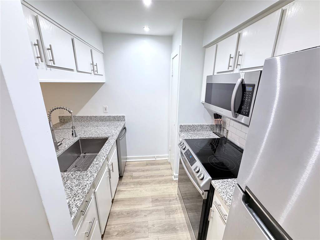 4837 Cedar Springs Road #110, Dallas, TX 75219